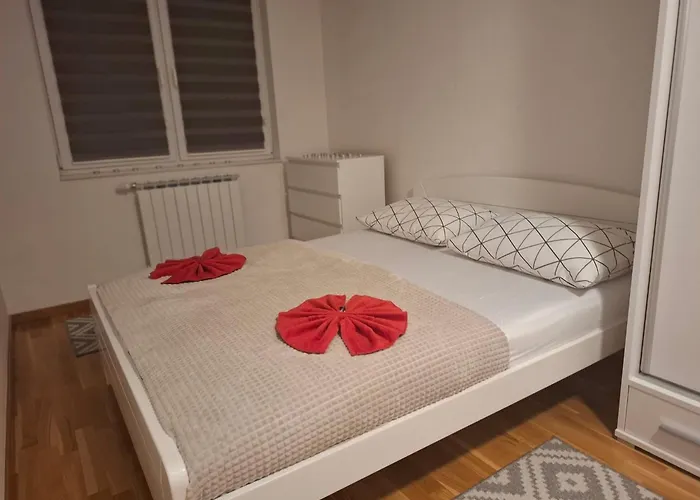 Lisboa Apartman Bulevar